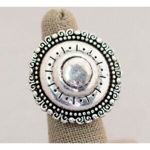 Size 5 adjustable medieval shield vintage ring (C1)